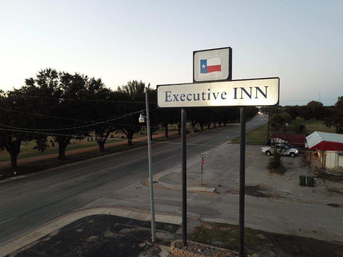 Executive Inn San Saba Luaran gambar